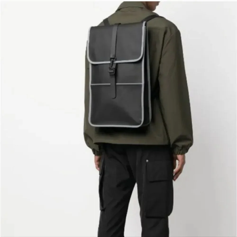 RAINS BACKPACK - BLACK REFLECTIVE